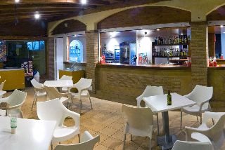 Viajes Playa Park Club + Surf Fuerteventura 4-5 hora / dia Viajes Playa Park Club + Surf Fuerteventura 4-5 hora / dia