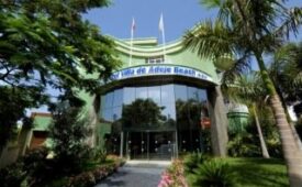 Viajes Villa Adeje Beach + Entradas Loro Parque 1día y Siam Park 1 día