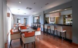 Viajes Parador de Malaga Golf + Entradas Combinada Museo Thyssen