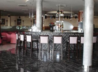 Viajes Las Costas + Surf en Famara 2 hora / dia Viajes Las Costas + Surf en Famara 2 hora / dia