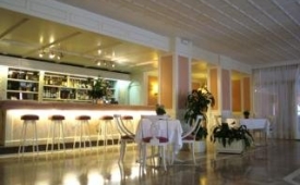 Viajes Trovador + Entradas Loro Parque 1 día