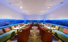 Viajes Tryp Barcelona Aeropuerto + Entradas a la Sagrada Familia de Gaudí