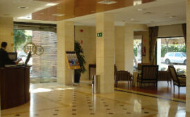 Viajes Osuna + Entradas 1 día Faunia