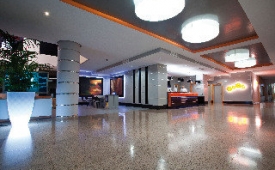 Viajes Riu Costa Lago + Entradas General Selwo Aventura Estepona