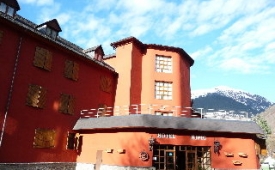 Viajes Hipic + Termas Baronia de Les Kids (Solo Miércoles)