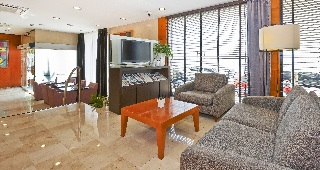 Viajes NH Les Corts Viajes NH Les Corts