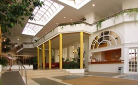 Viajes Clube Hotel Apartamento do Algarve + Entradas Zoomarine Parque temático 1 día