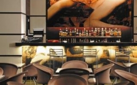 Viajes H10 Universitat