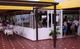 Viajes Paraiso del Sol + Entradas Loro Parque 1día y Siam Park 1 día