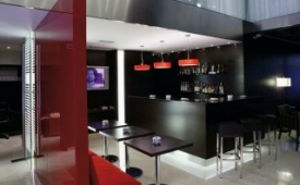 Viajes Zenit Bilbao + Transporte y Acceso a museos  24h