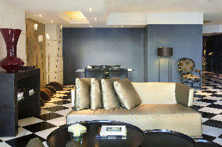 Viajes Gran Derby Suite + Entradas a la Sagrada Familia de Gaudí Viajes Gran Derby Suite + Entradas a la Sagrada Familia de Gaudí