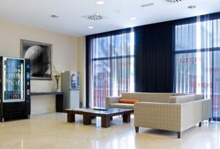 Viajes NH Parla Express + Entradas 2 días consecutivos Warner Viajes NH Parla Express + Entradas 2 días consecutivos Warner