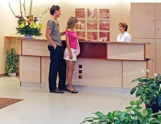 Viajes RH Estudios Sol + Entradas Terra Mítica 1 día Viajes RH Estudios Sol + Entradas Terra Mítica 1 día