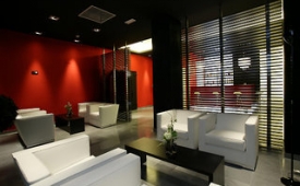 Viajes Petit Palace Barcelona + Tour Lo mejor de Gaudí