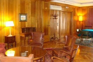 Viajes Hernan Cortes + Surf en Gijon 2 hora / dia Viajes Hernan Cortes + Surf en Gijon 2 hora / dia