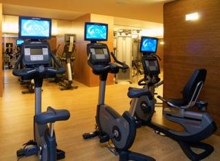 Viajes SB Diagonal Zero Barcelona + Zoo de Barcelona Viajes SB Diagonal Zero Barcelona + Zoo de Barcelona