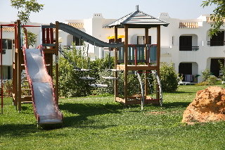 Viajes Clube Albufeira Resort Algarve + Entradas Zoomarine Parque temático 2 días Viajes Clube Albufeira Resort Algarve + Entradas Zoomarine Parque temático 2 días