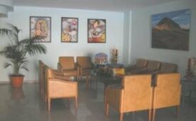 Viajes Las Floritas + Entradas Loro Parque 1día y Siam Park 1 día