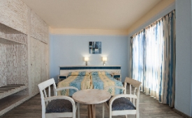 Viajes Colon Playa + Surf Privado en Las Palmas  2 hora / dia