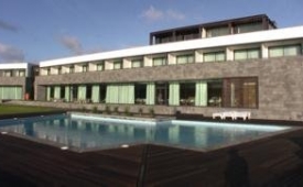 Viajes Graciosa Resort & Business Hotel