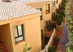 Viajes Playa los Roques Apartamentos + Entradas Loro Parque 1 día