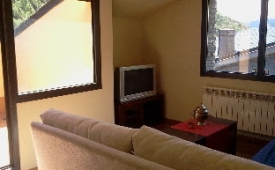 Viajes La Mercería 3000 apartamentos + Entradas Caldea + Espectáculo Sensoria - (20.00-21.00)