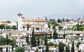 Viajes Alcover + Visita Alhambra y Granada con audioguía 48h