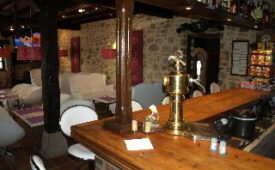 Viajes Hosteria el Pomar + Entradas 1 día Parque de Cabárceno