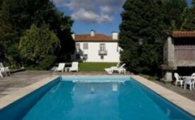 Viajes Casa Das Paredes