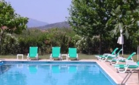 Viajes Hotel Rural La Paloma + Entradas Pack Selwo (SelwoAventura