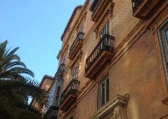 Viajes Life Apartaments Alameda Colon + Entradas Bioparc de Fuengirola