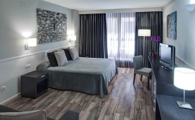 Viajes Exe Prisma + Entradas Nocturna Wellness Inuu + Cena