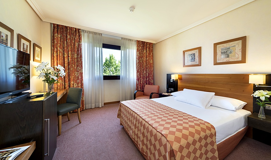 Viajes Exe Getafe + Entradas Parque de Atracciones Viajes Exe Getafe + Entradas Parque de Atracciones