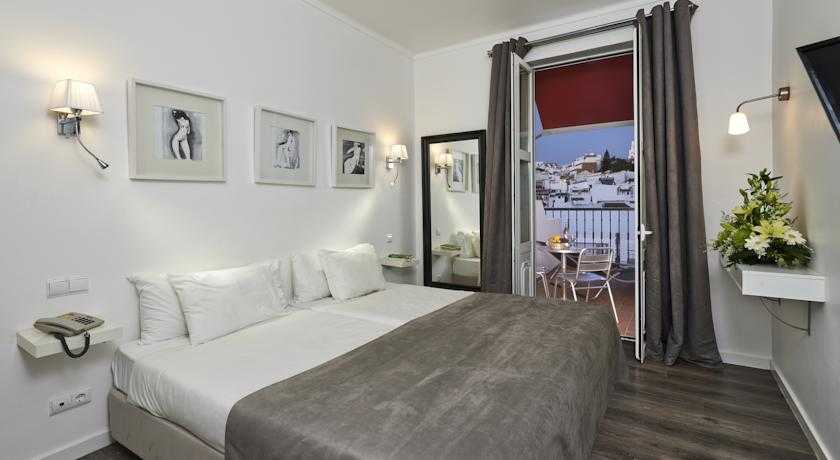 Viajes Cheerfulway Polana Residence Hotel + Entradas Zoomarine Parque temático 2 días Viajes Cheerfulway Polana Residence Hotel + Entradas Zoomarine Parque temático 2 días