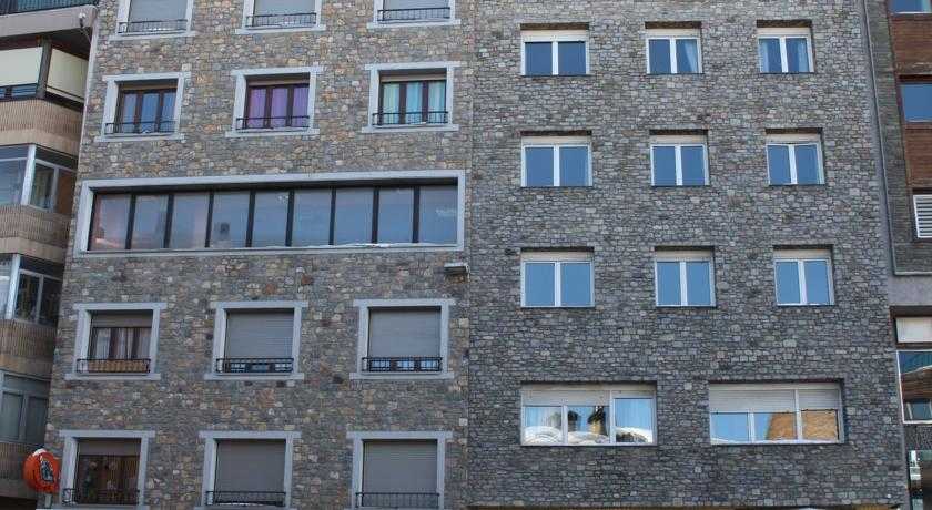 Viajes Cims 3000 Apartamentos + Forfait Grandvalira Viajes Cims 3000 Apartamentos + Forfait Grandvalira