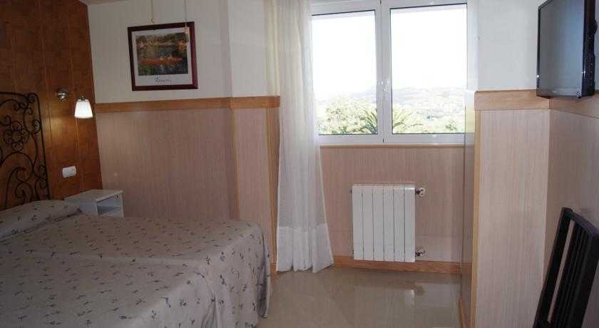 Viajes Don Diego Suances + SUP en Suances 2 hora / dia Viajes Don Diego Suances + SUP en Suances 2 hora / dia