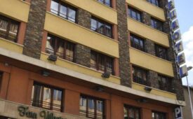 Viajes Eurotel + Entrada 2 días Naturlandia + P. Animales