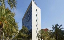 Viajes Hotel Four Points Barcelona Diagonal + Entradas a la Sagrada Familia de Gaudí