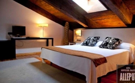 Viajes Hospederia Palacio De Allepuz + Entradas 1 día Dinópolis + Otro parque de territorio Dinópolis (excepto Legendark)