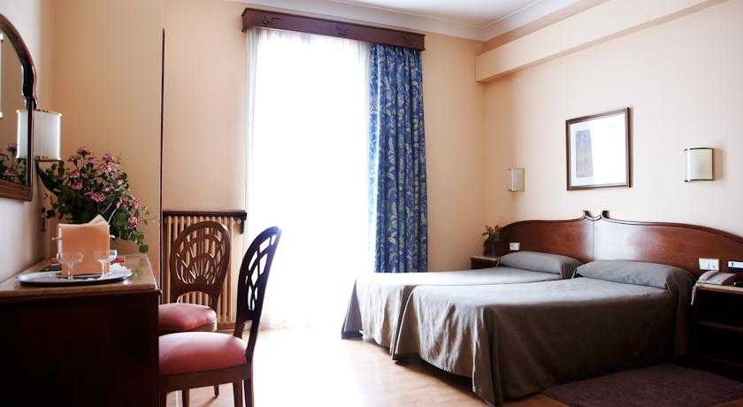 Viajes Gaudi + Entradas Costa Caribe 1 día Viajes Gaudi + Entradas Costa Caribe 1 día