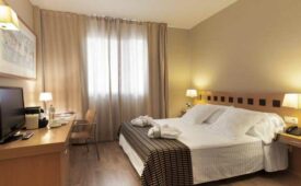 Viajes Mercure Atenea Aventura + Entradas PortAventura 3 días