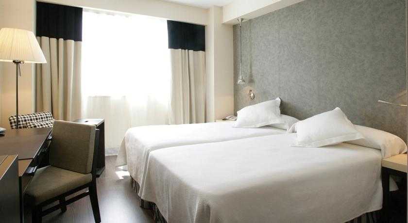 Viajes NH Alcorcon + Entradas 1 día Faunia Viajes NH Alcorcon + Entradas 1 día Faunia