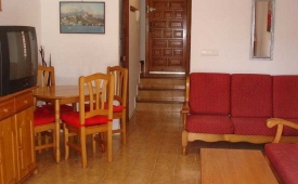 Viajes Rinconada Real + Entradas Terra Mítica 1 día+ Entradas Mundo Mar 1 día