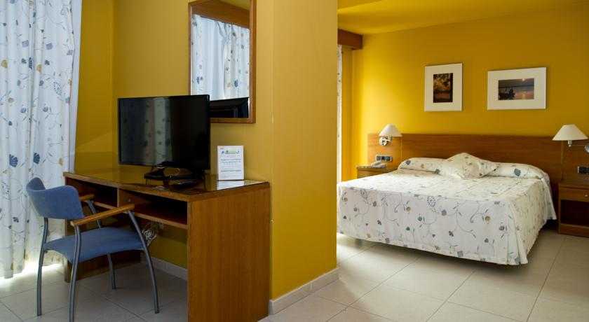 Viajes Rull + Entradas Circo del Sol Amaluna - Nivel 2 Viajes Rull + Entradas Circo del Sol Amaluna - Nivel 2