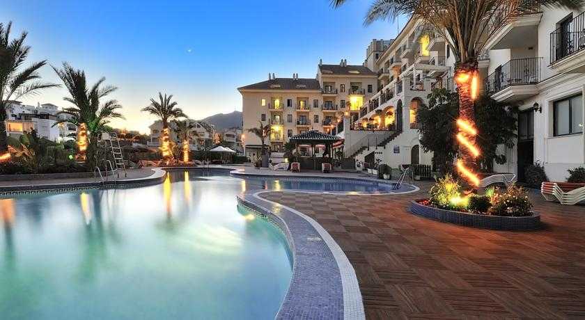 Viajes Spa Benalmadena Palace + Entradas Pack Selwo (SelwoAventura Viajes Spa Benalmadena Palace + Entradas Pack Selwo (SelwoAventura