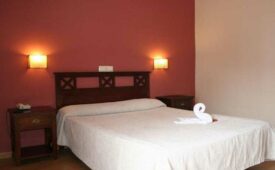 Viajes Adriano + Entradas Bioparc de Fuengirola