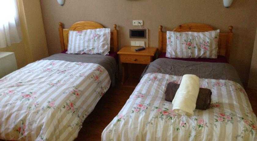 Viajes Alto Aragon + Forfait Astún Viajes Alto Aragon + Forfait Astún