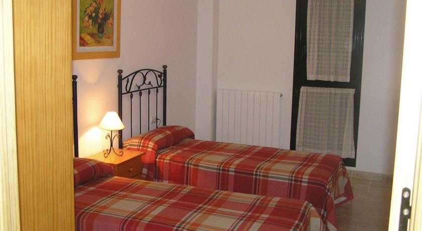 Viajes Altur 5 Jaca + Forfait Candanchú Viajes Altur 5 Jaca + Forfait Candanchú