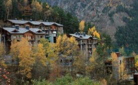 Viajes Anyos Park Hotel + Entrada 2 días Naturlandia + P. Animales