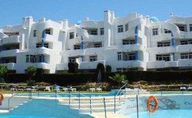 Viajes Ona Campanario + Entradas General Selwo Marina Delfinarium Benalmádena